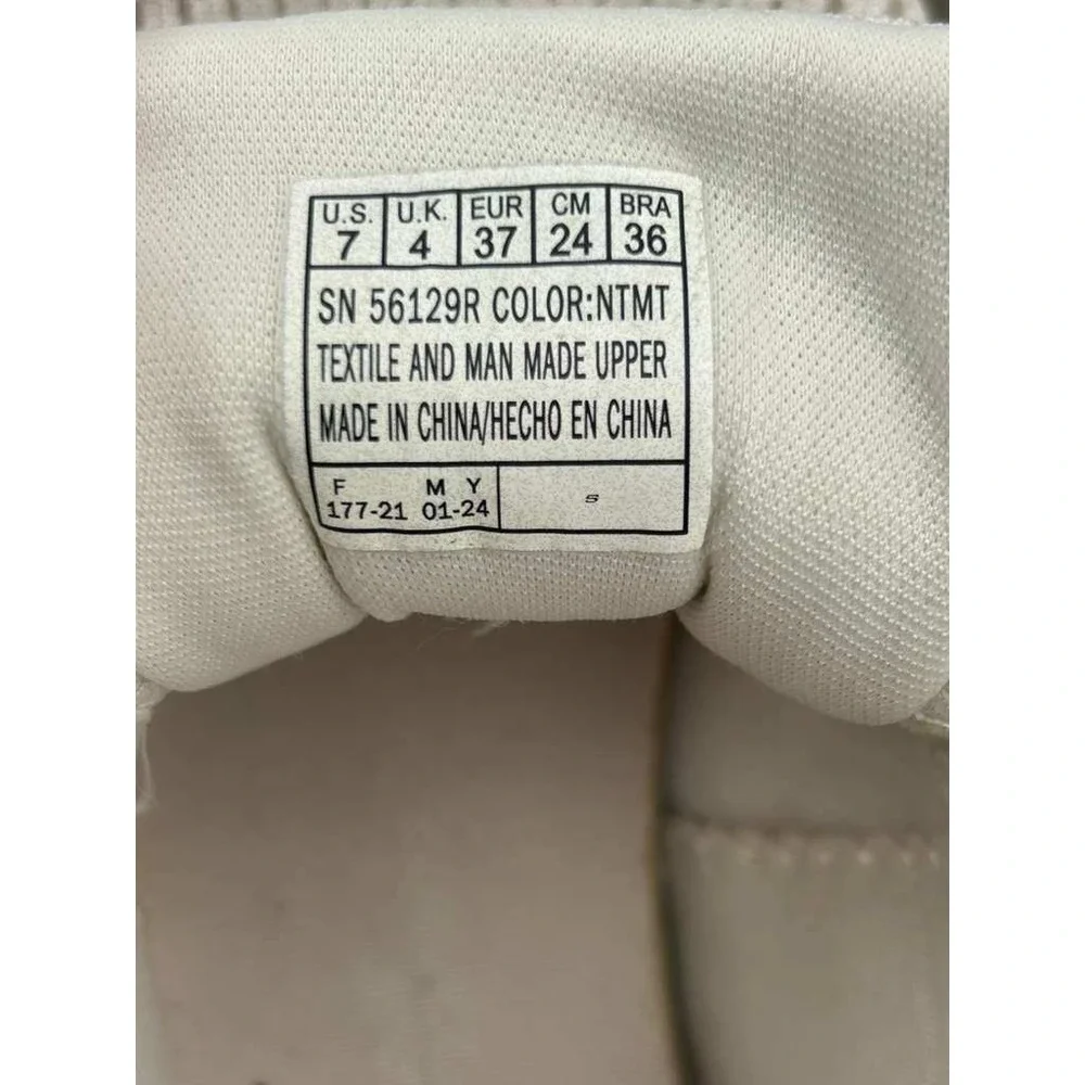 Skechers Lite-Weight‎ Womens 7 White Lavender Mesh Sneakers 56129R NTMT